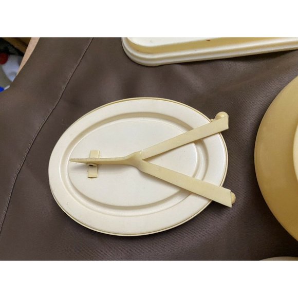 Butterscotch CELLULOID/BAKELITE VANITY DRESSER Clock Shaver Mirror Frame + More - Picture 7 of 12